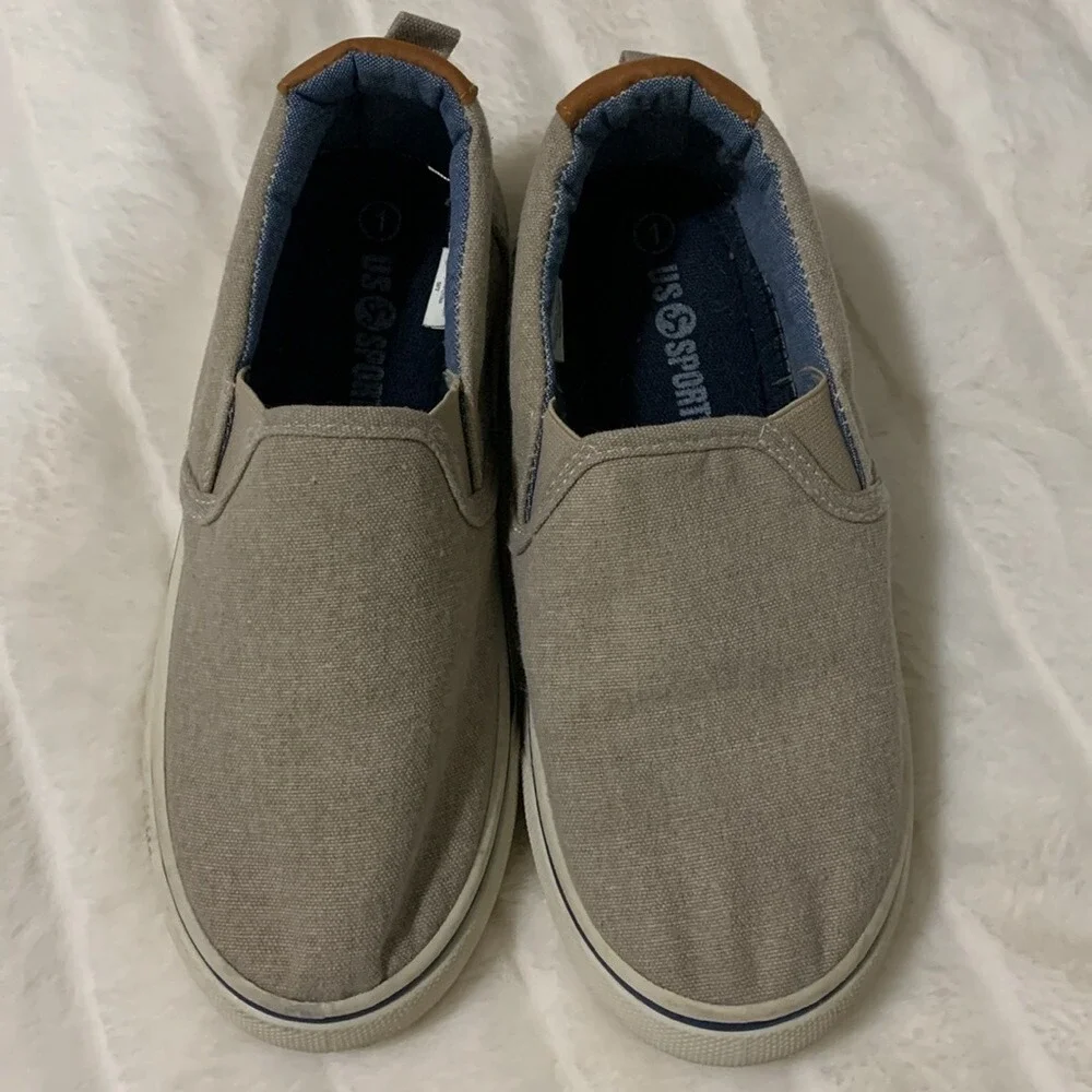 US Sports Kids‎ Boys Canvas Slip On Sneakers Tan Brown Size 1